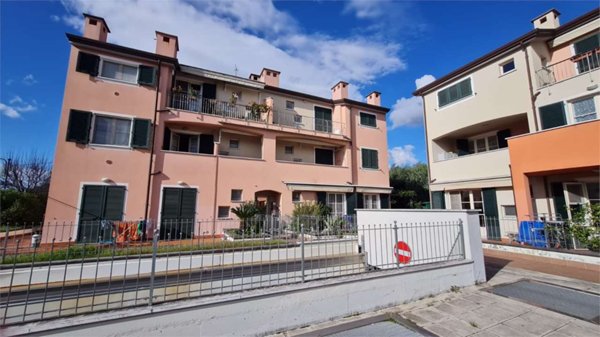 appartamento in vendita a Sarzana