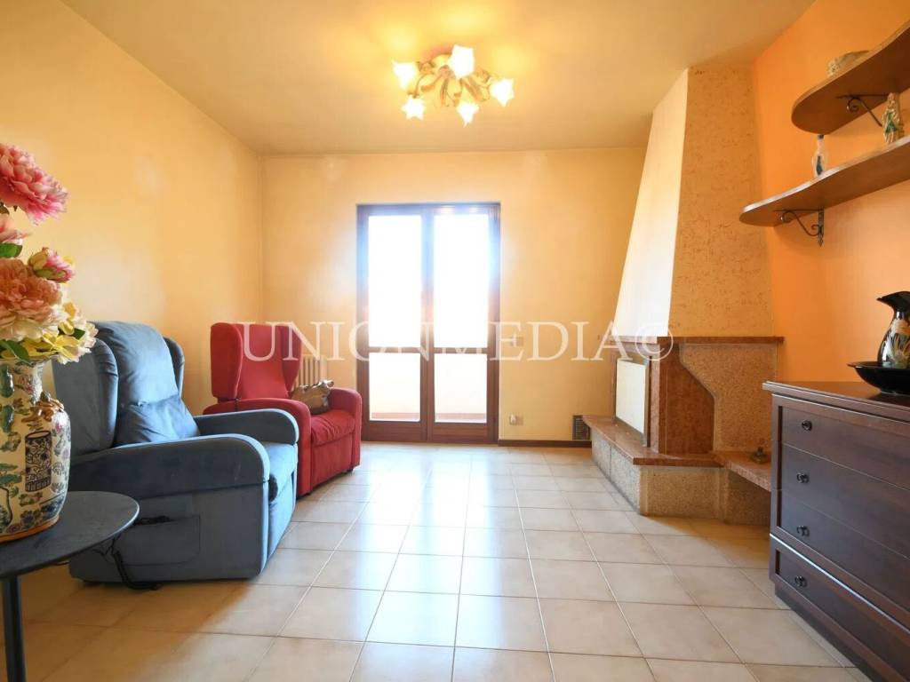 appartamento in vendita a Sarzana
