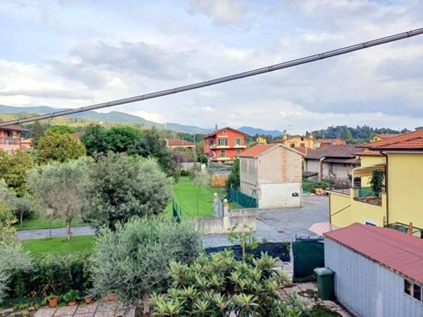 appartamento in vendita a Sarzana