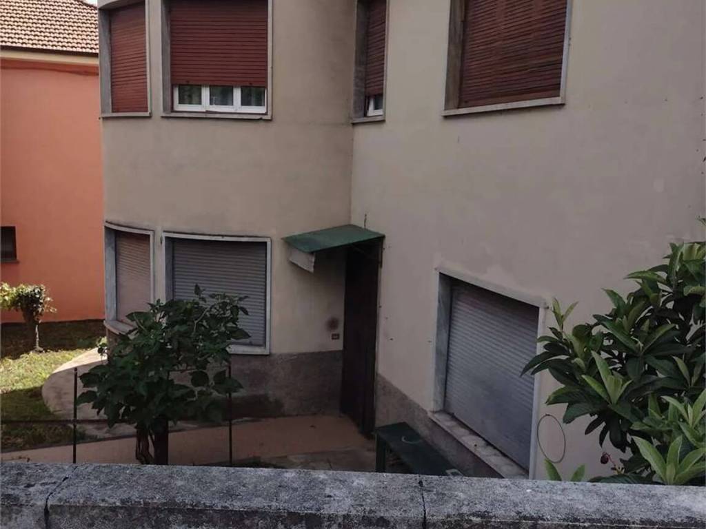 appartamento in vendita a Sarzana