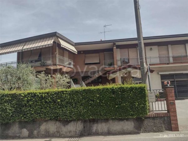 appartamento in vendita a Sarzana in zona Falcinello