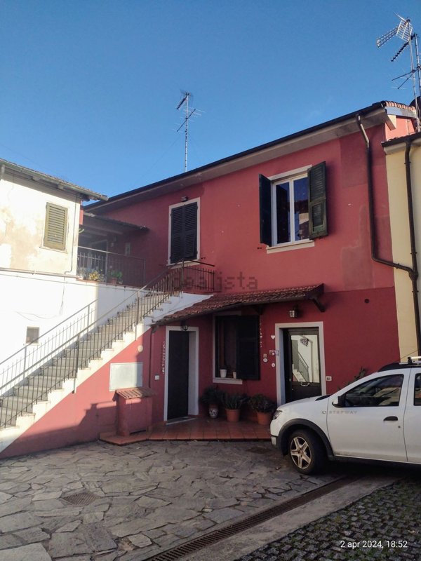 appartamento in vendita a Sarzana