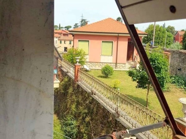 appartamento in vendita a Sarzana