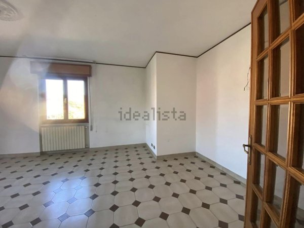 appartamento in vendita a Sarzana