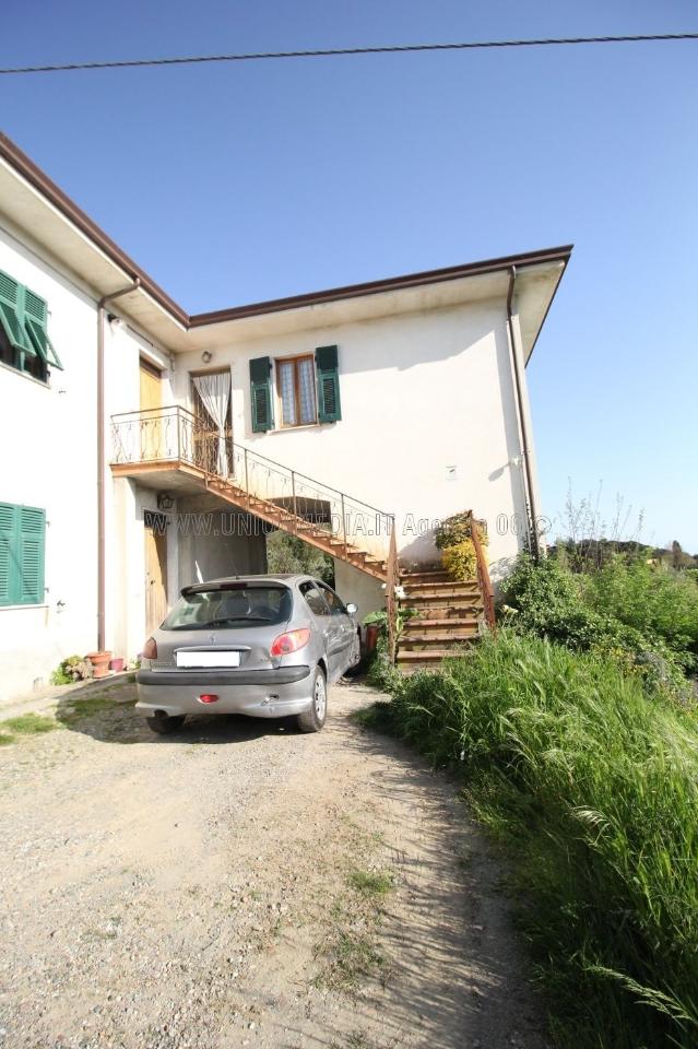 appartamento in vendita a Sarzana