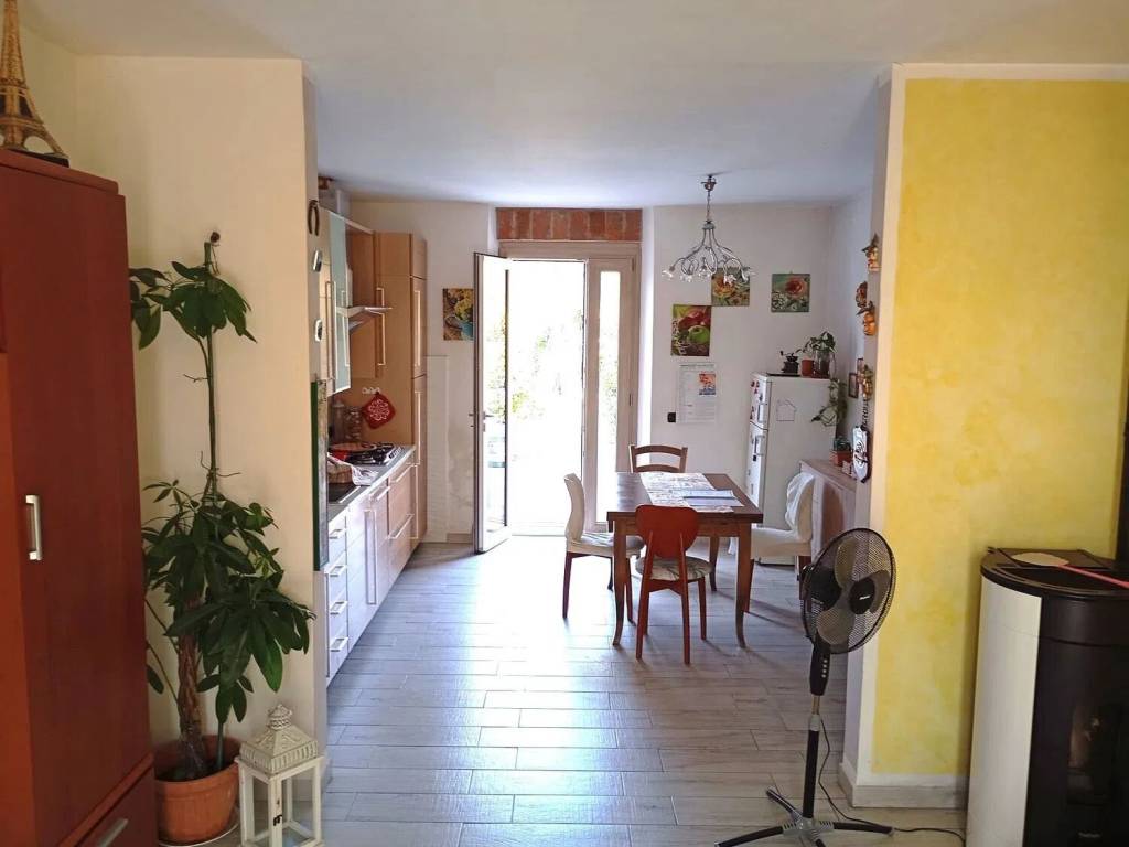 appartamento in vendita a Sarzana in zona San Lazzaro