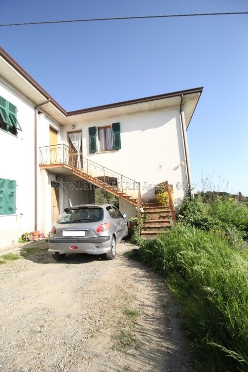 appartamento in vendita a Sarzana