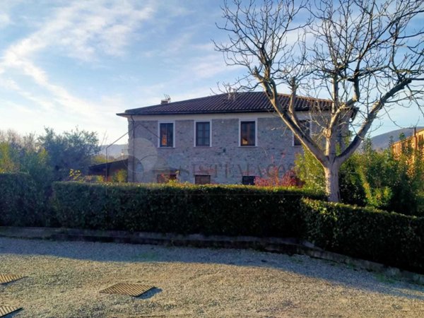 appartamento in vendita a Sarzana