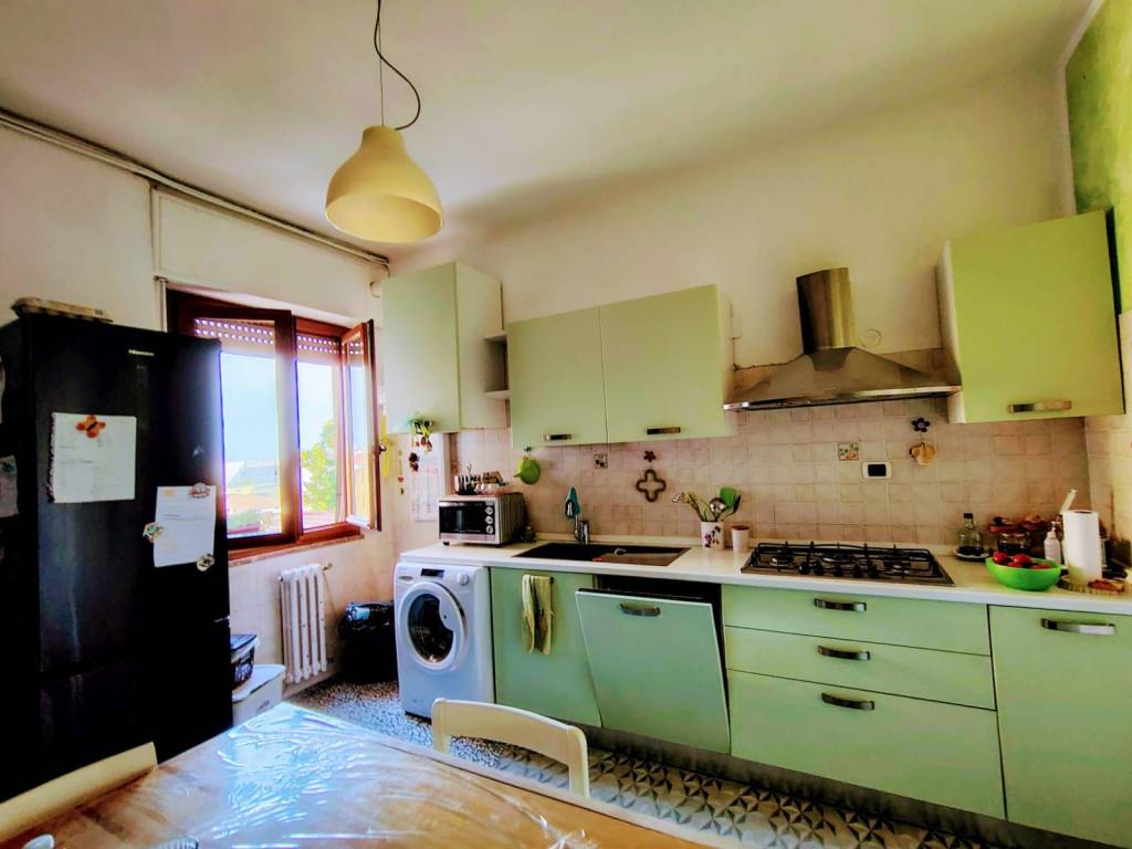appartamento in vendita a Sarzana