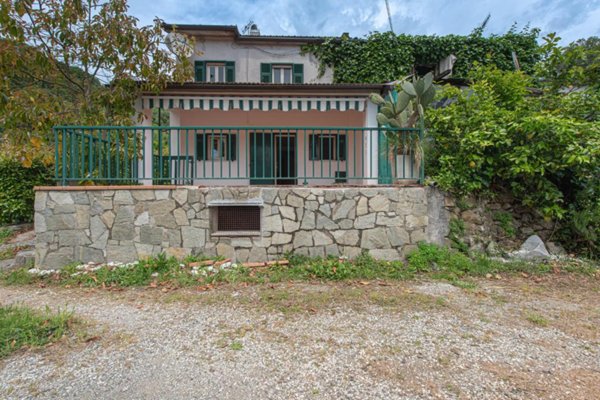 appartamento in vendita a Sarzana