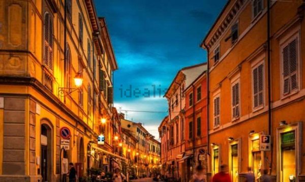 ufficio in vendita a Sarzana