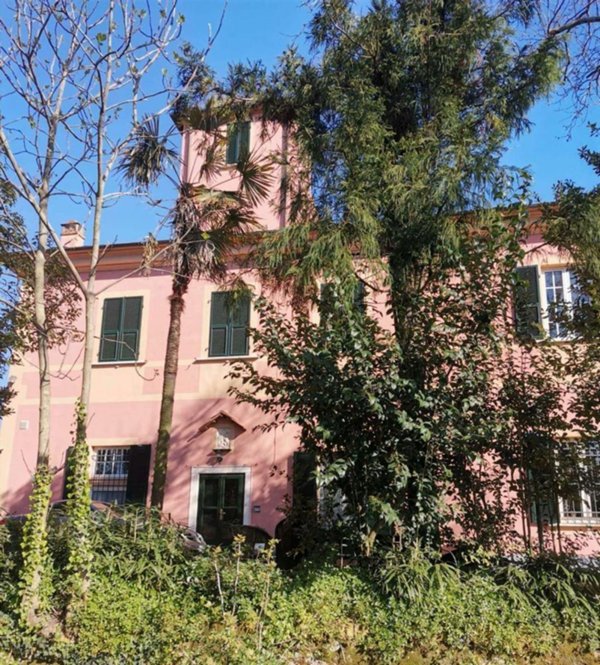 appartamento in vendita a Sarzana