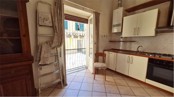 appartamento in vendita a Sarzana