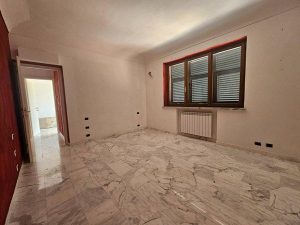 casa indipendente in vendita a Sarzana in zona Falcinello