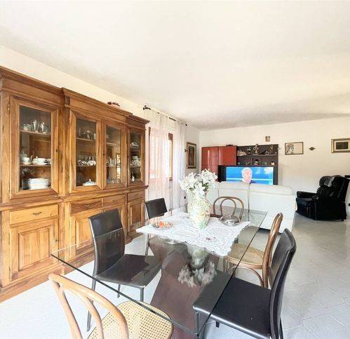appartamento in vendita a Sarzana
