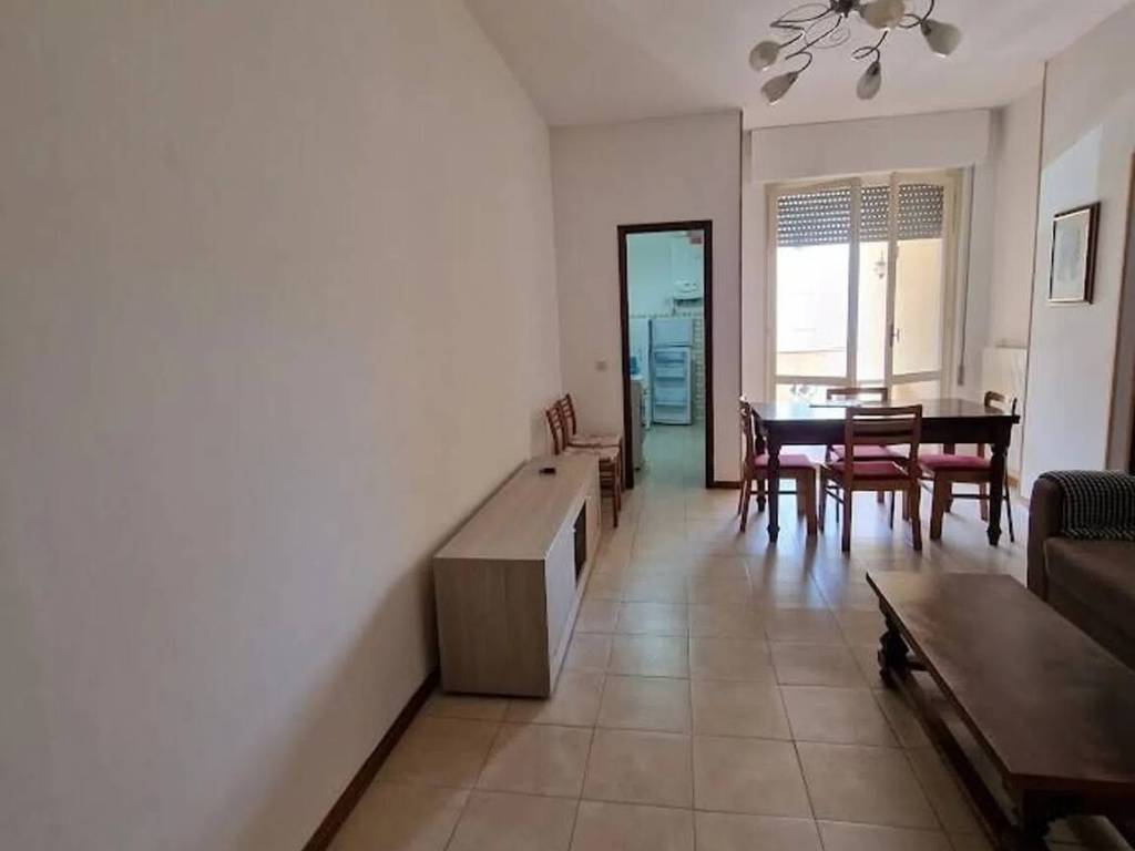appartamento in vendita a Sarzana in zona Marinella di Sarzana