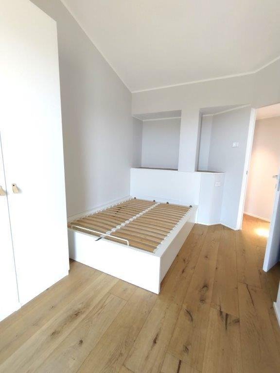 casa indipendente in vendita a Sarzana