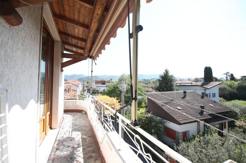 appartamento in vendita a Sarzana