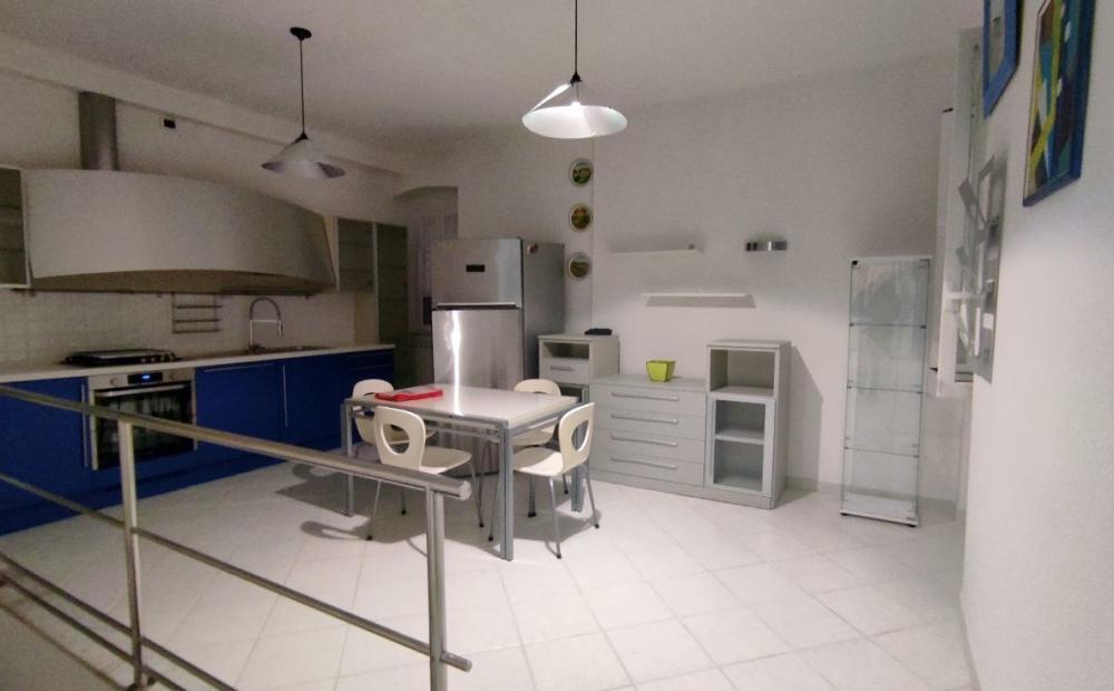 appartamento in vendita a Sarzana