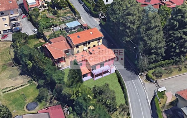 casa indipendente in vendita a Sarzana