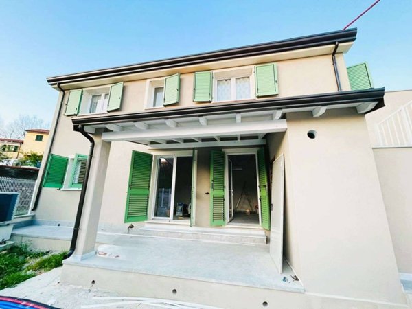 appartamento in vendita a Sarzana