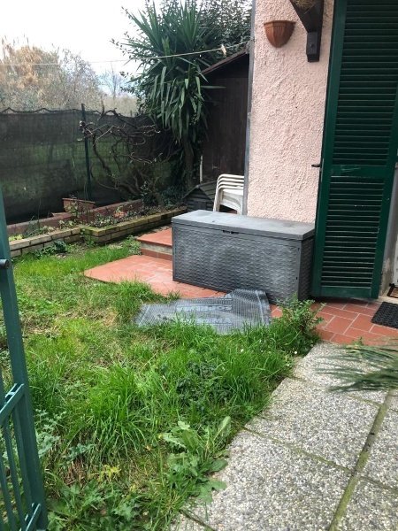 casa indipendente in vendita a Sarzana in zona San Lazzaro