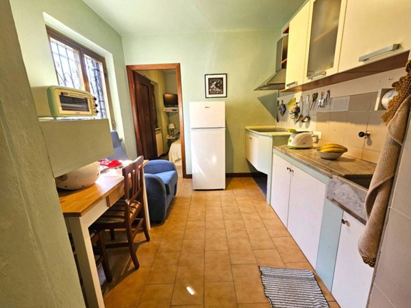 casa semindipendente in vendita a Sarzana in zona Falcinello