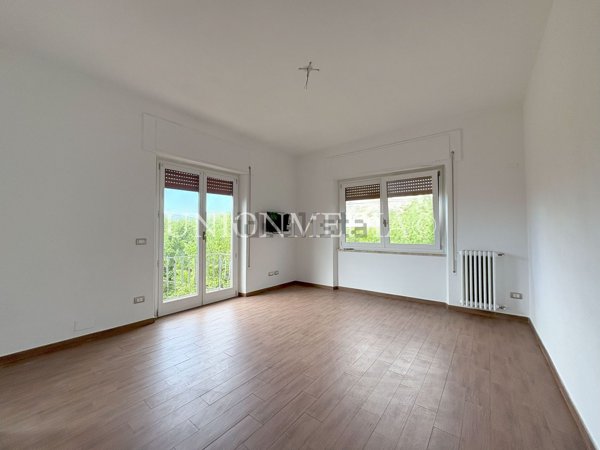 appartamento in vendita a Sarzana