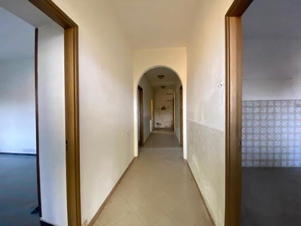 casa indipendente in vendita a Sarzana in zona Falcinello