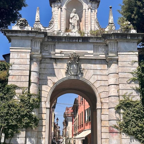 appartamento in vendita a Sarzana