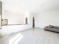 appartamento in vendita a Sarzana