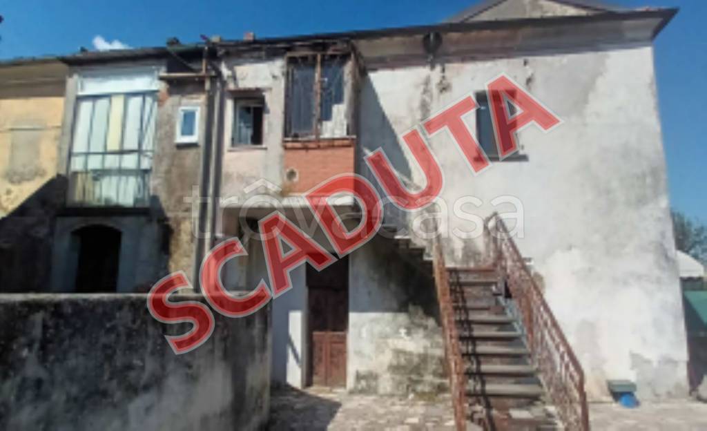 appartamento in vendita a Sarzana