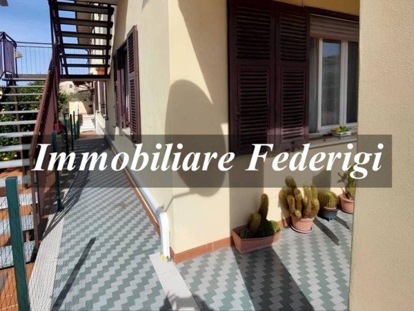 casa indipendente in vendita a Sarzana in zona Falcinello