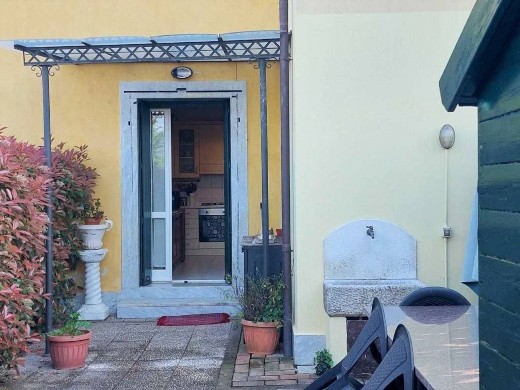 appartamento in vendita a Sarzana