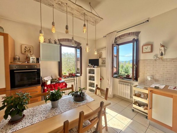 appartamento in vendita a Sarzana