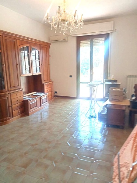 appartamento in vendita a Sarzana