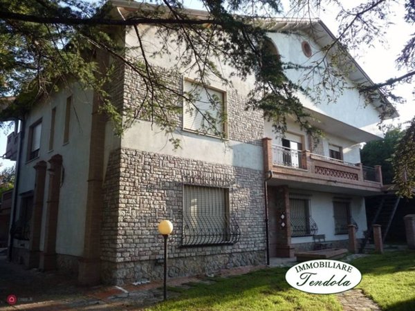 casa indipendente in vendita a Sarzana in zona San Lazzaro