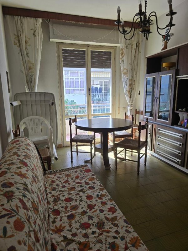 appartamento in vendita a Sarzana in zona Marinella di Sarzana