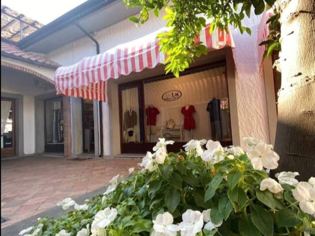 negozio in vendita a Sarzana in zona San Lazzaro