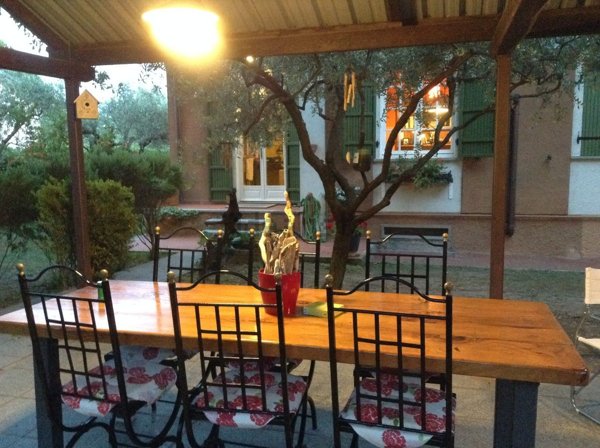 casa indipendente in vendita a Sarzana