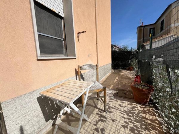 appartamento in vendita a Sarzana