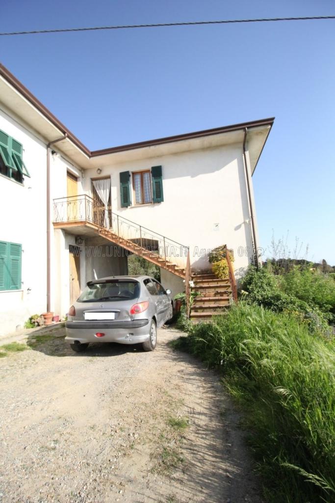 appartamento in vendita a Sarzana