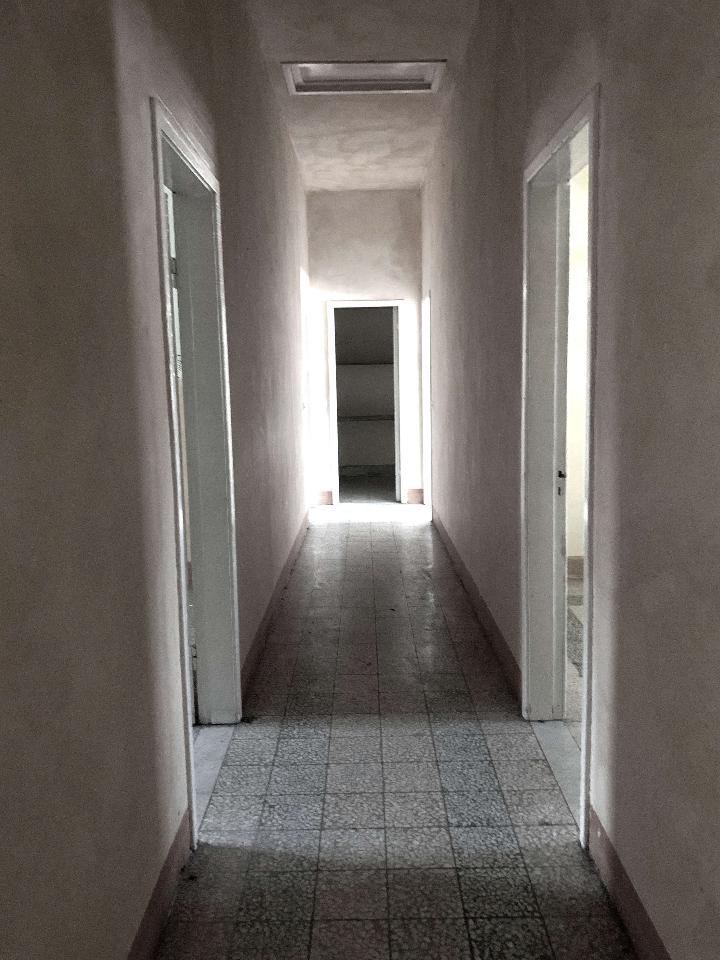 appartamento in vendita a Sarzana