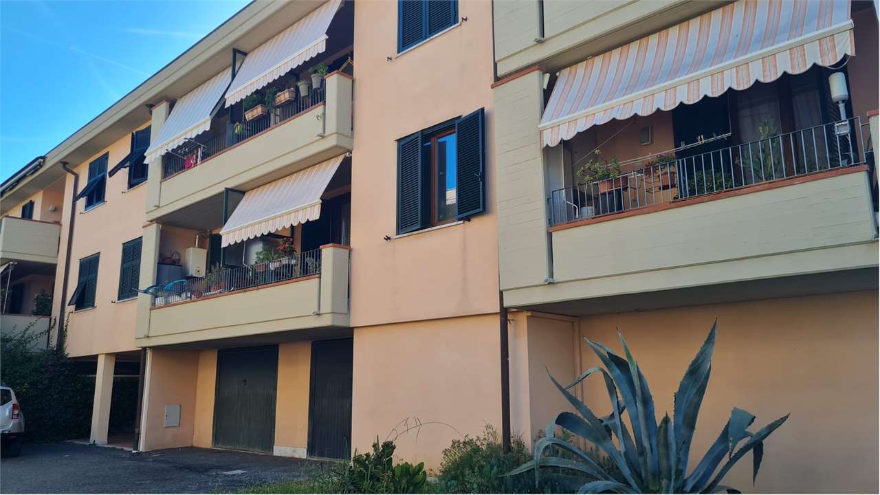 appartamento in vendita a Sarzana