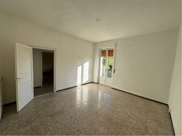 appartamento in vendita a Sarzana
