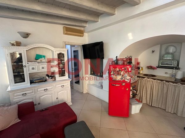 casa indipendente in vendita a Sarzana