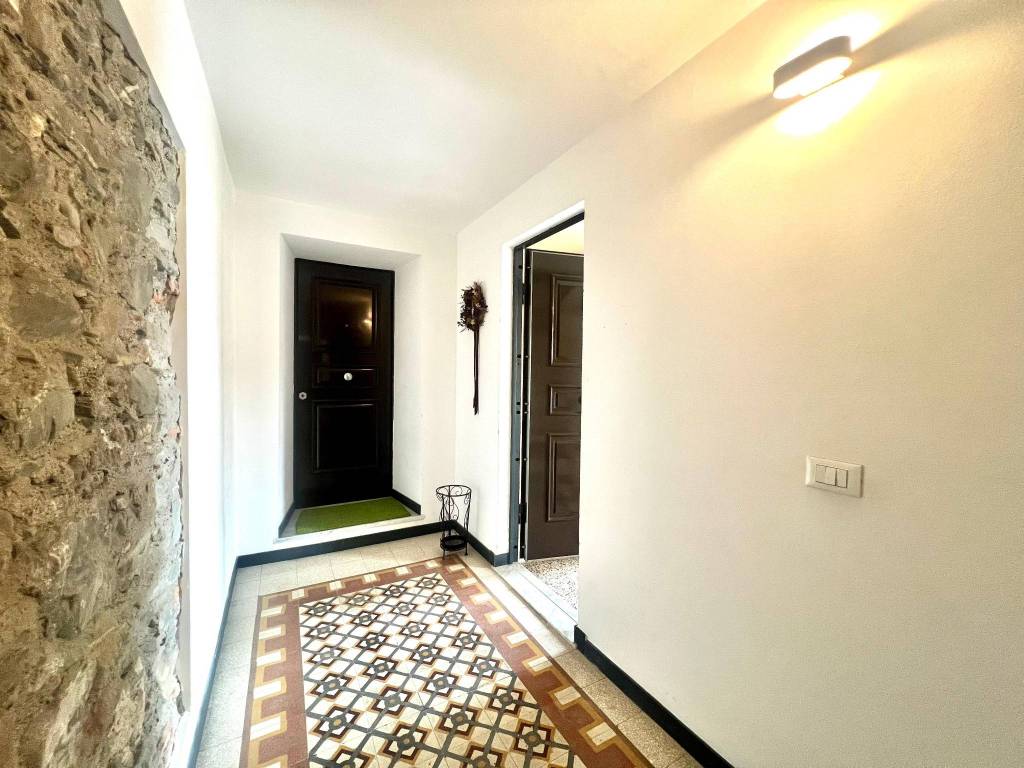 appartamento in vendita a Sarzana