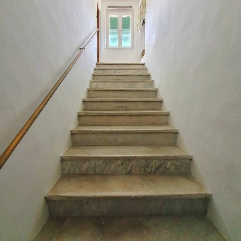 casa indipendente in vendita a Sarzana