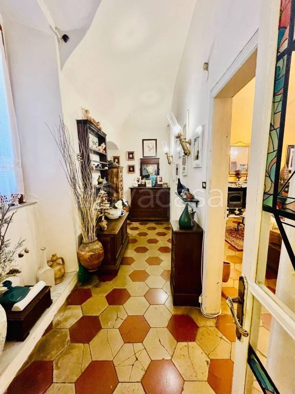 appartamento in vendita a Sarzana