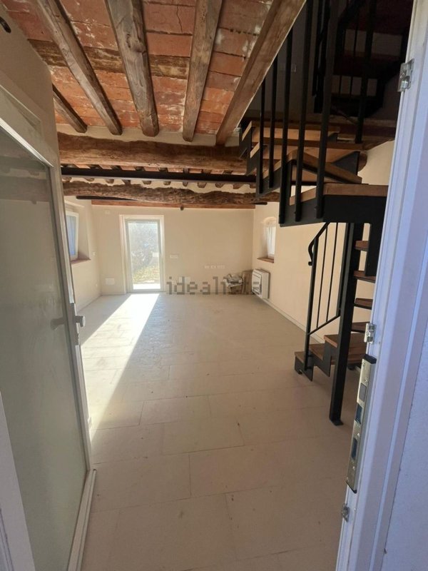 appartamento in vendita a Sarzana